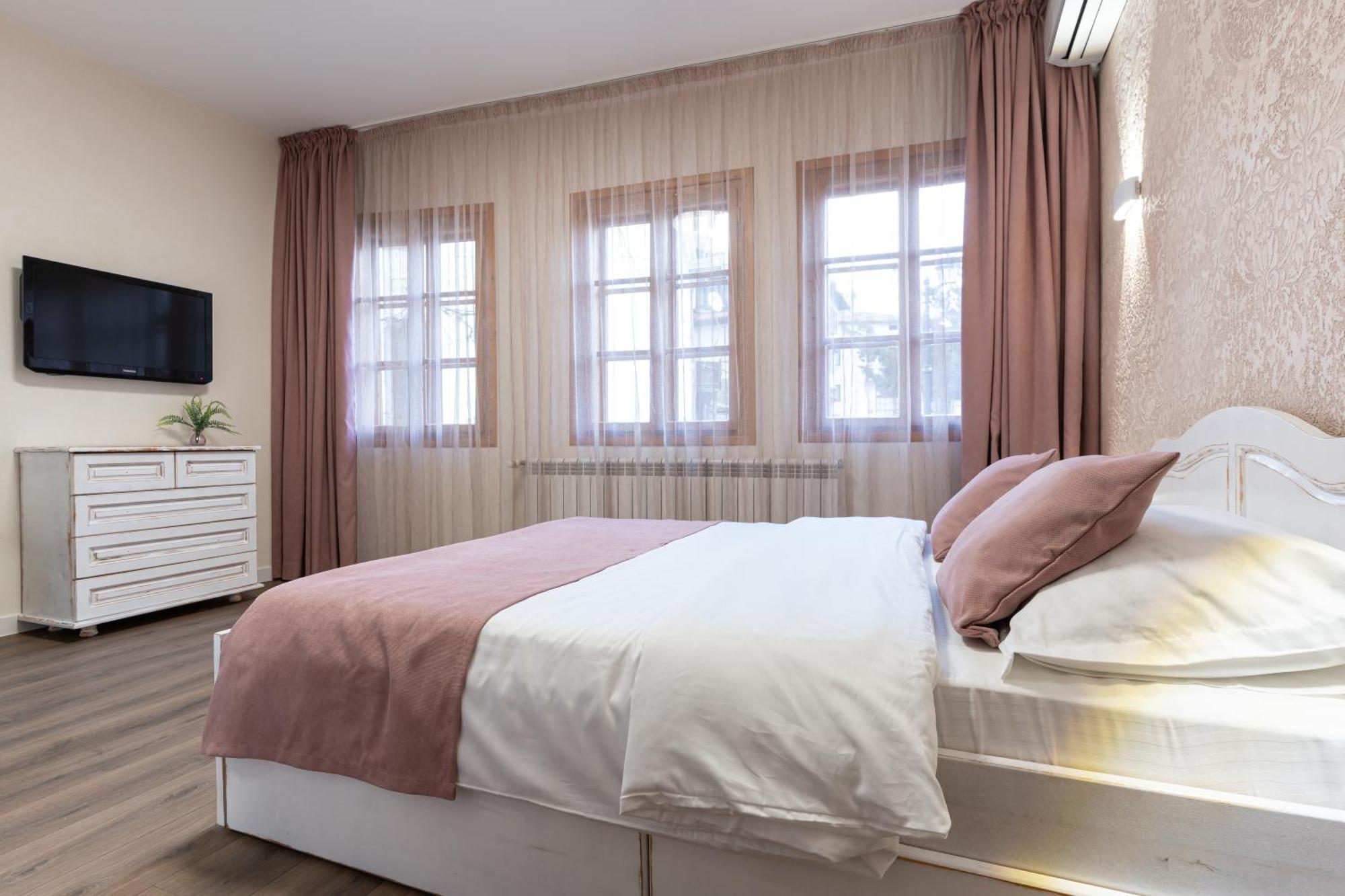 Guest House Divna 大特尔诺沃 外观 照片
